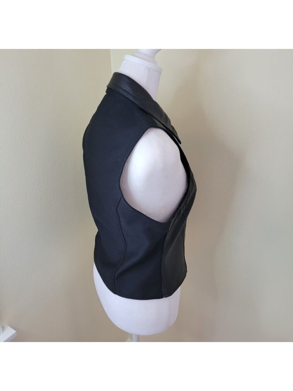 Vintage Limited America Leather Black Vest Women's Size Small - Picture 8 of 13